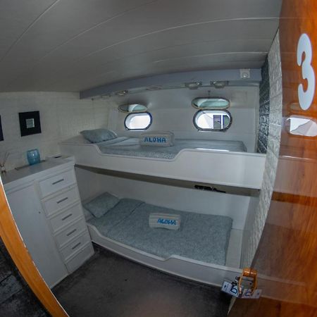 Boat Aloha Hotel Sant Adria de Besos Ngoại thất bức ảnh