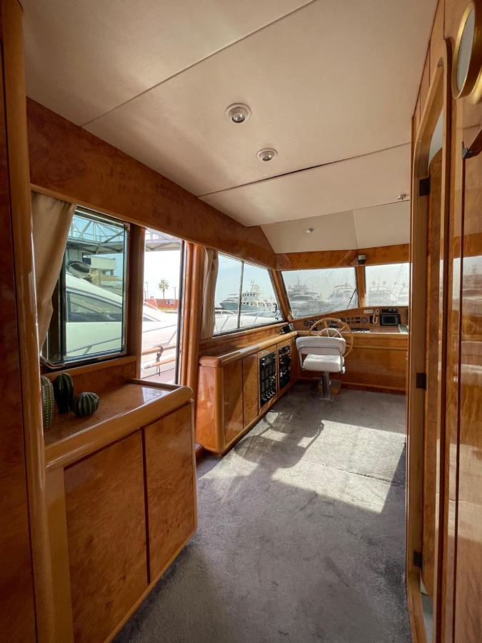 Boat Aloha Hotel Sant Adria de Besos Ngoại thất bức ảnh