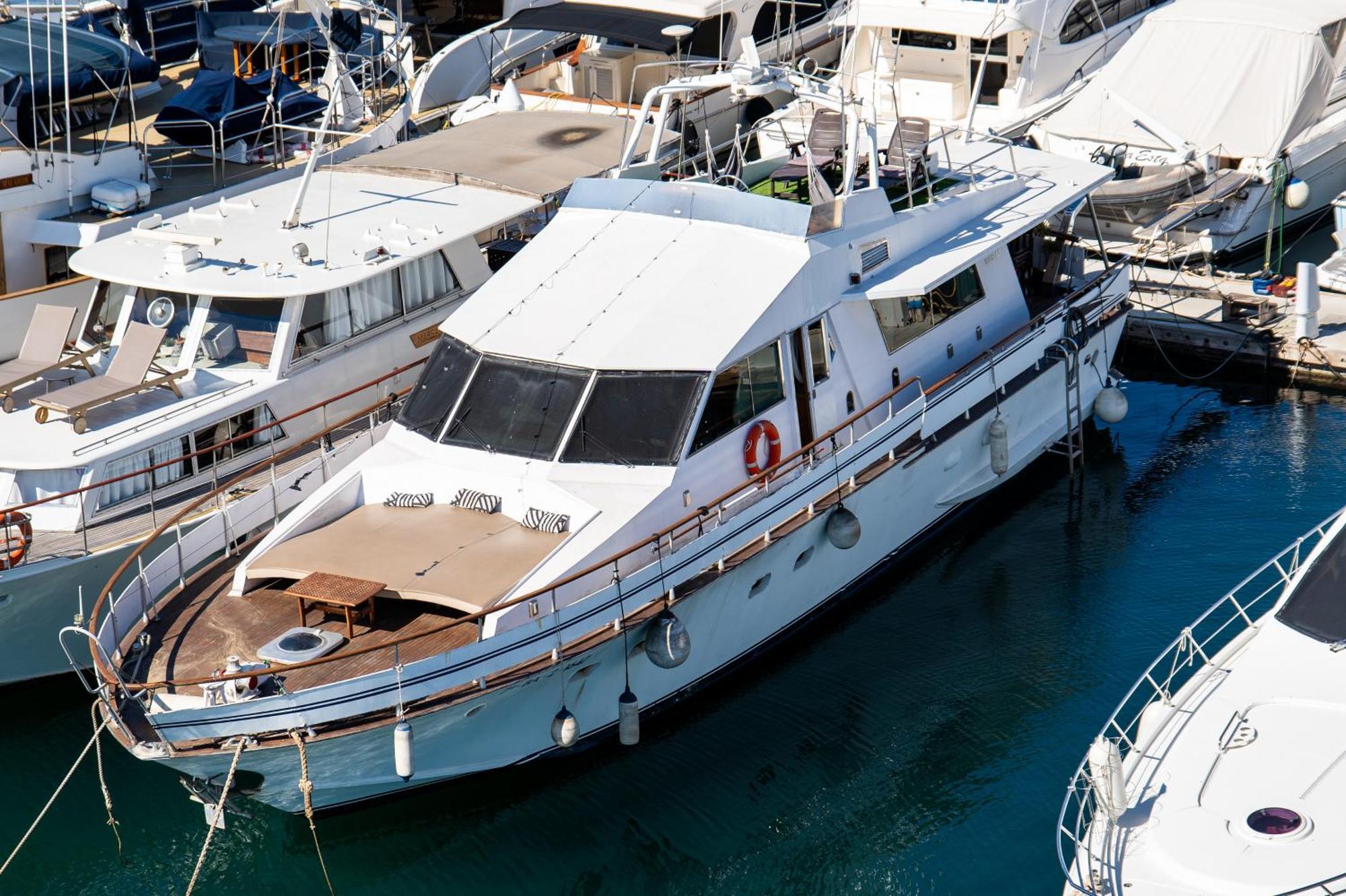 Boat Aloha Hotel Sant Adria de Besos Ngoại thất bức ảnh