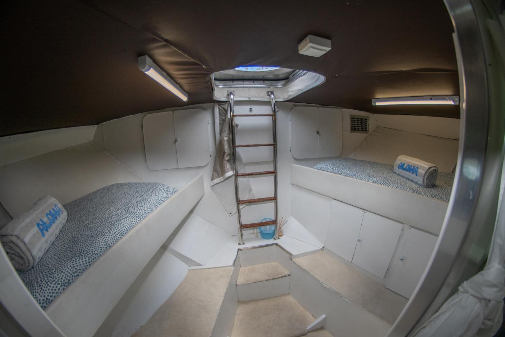 Boat Aloha Hotel Sant Adria de Besos Ngoại thất bức ảnh